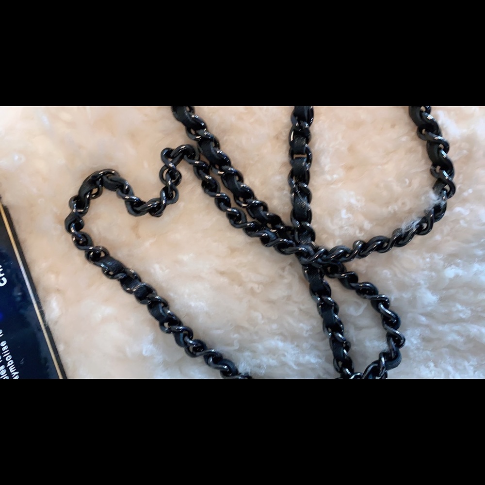 CHANEL WOC WALLET ON CHAIN SO BLACK - Picture 10 of 14